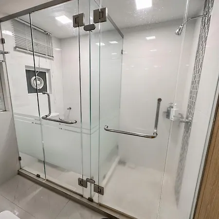 Top Sea View - Maritime Suite 只有海景房 Jelutong Exterior photo